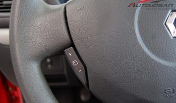 Renault Clio 1.2i 16V Campus lleno