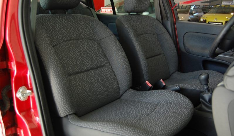 Renault Clio 1.2i 16V Campus lleno