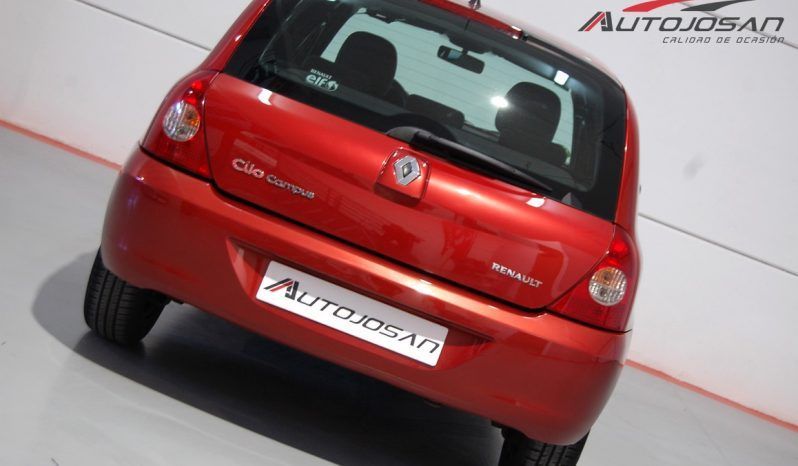 Renault Clio 1.2i 16V Campus lleno