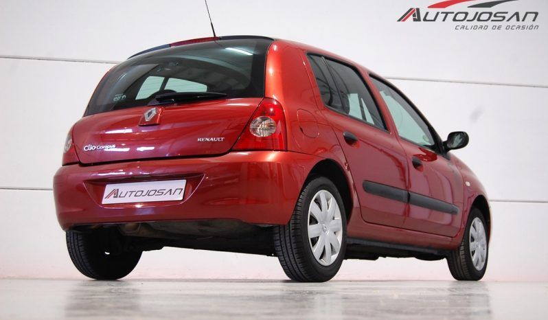 Renault Clio 1.2i 16V Campus lleno
