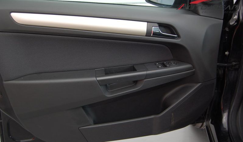 Opel Astra 1.7 CDTi Enjoy lleno