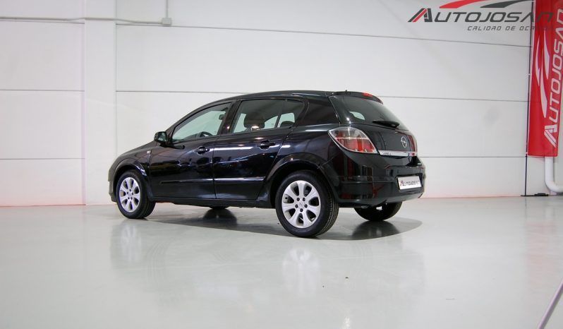 Opel Astra 1.7 CDTi Enjoy lleno