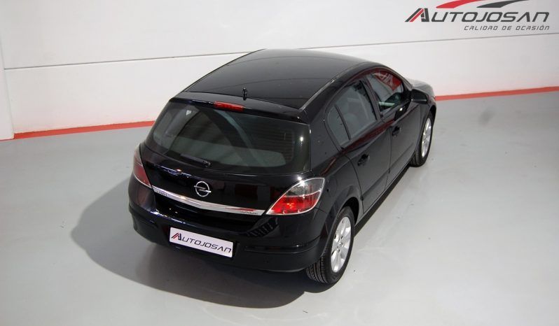 Opel Astra 1.7 CDTi Enjoy lleno