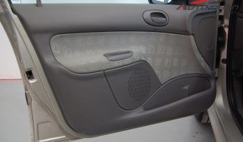 Peugeot 206 1.4i X-Line 5p lleno