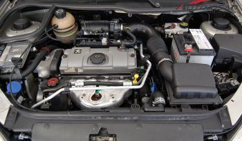 Peugeot 206 1.4i X-Line 5p lleno