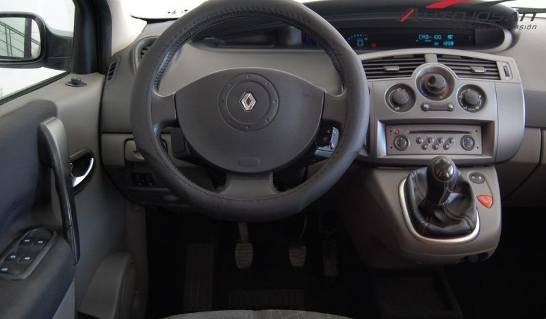 Renault Scenic 1.5 dCi lleno