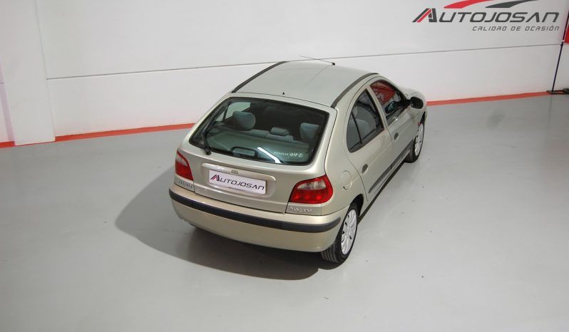 Renault Megane 1.9 dTi Century lleno