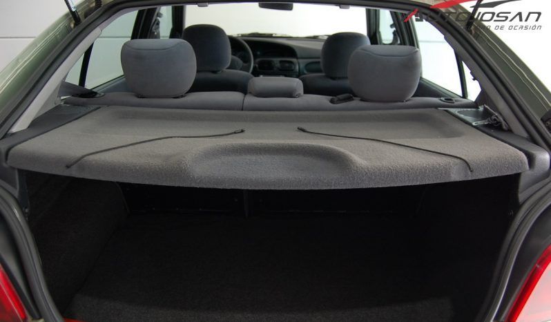Renault Megane 1.9 dTi Century lleno