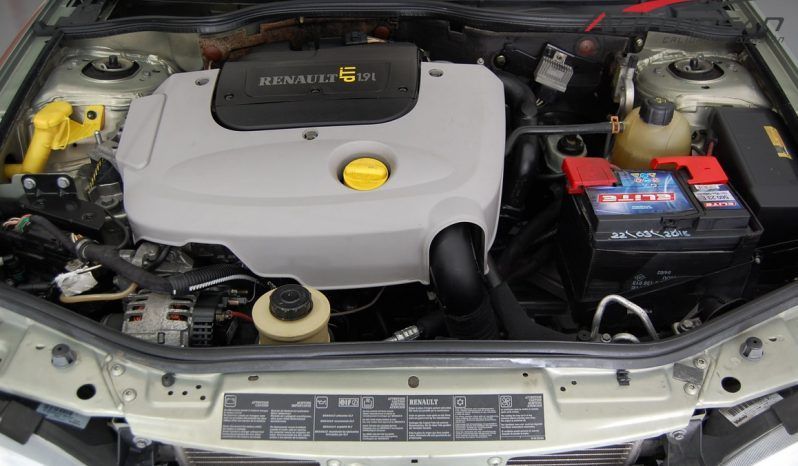 Renault Megane 1.9 dTi Century lleno