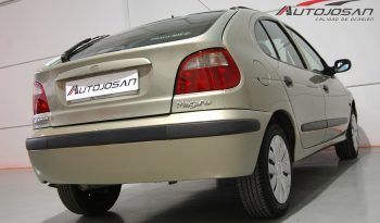Renault Megane 1.9 dTi Century lleno