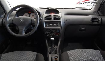 Peugeot 206 1.4i 3p. lleno