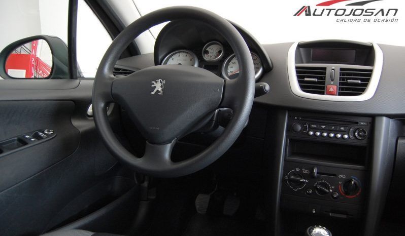 Peugeot 207 1.4i X-Line lleno