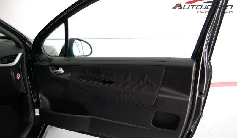 Peugeot 207 1.4i X-Line lleno