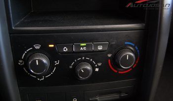 Peugeot 207 1.4i Confort 5p lleno