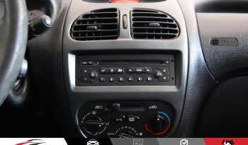 Peugeot 206 1.4i 5 puertas lleno