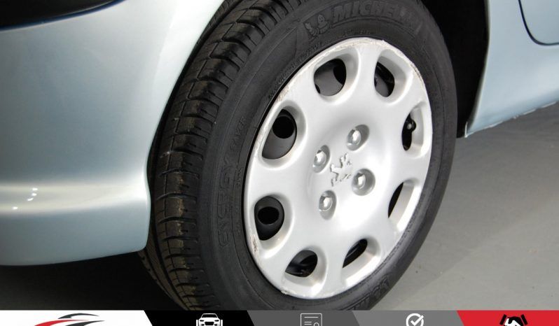 Peugeot 206 1.4i 5 puertas lleno