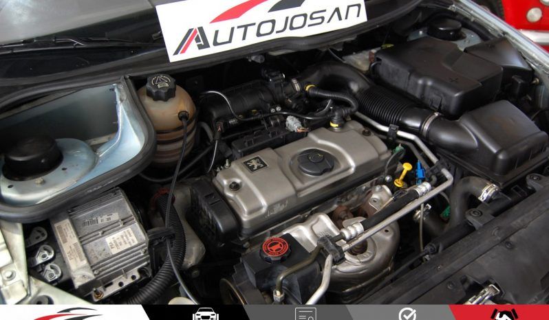 Peugeot 206 1.4i 5 puertas lleno