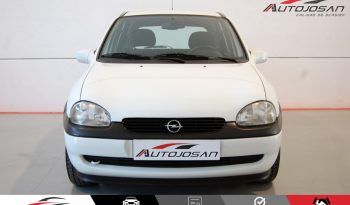 Opel Corsa 1.2i 16V Edition lleno