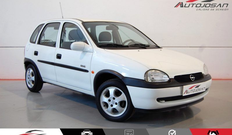 Opel Corsa 1.2i 16V Edition lleno
