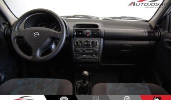 Opel Corsa 1.2i 16V Edition lleno