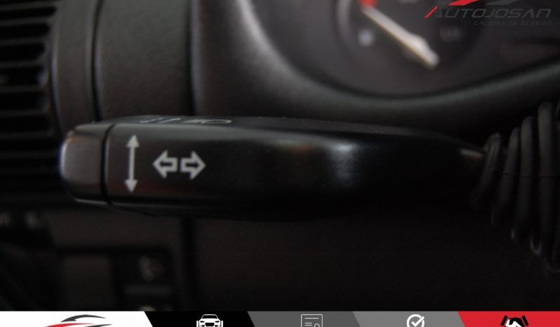 Opel Corsa 1.2i 16V Edition lleno