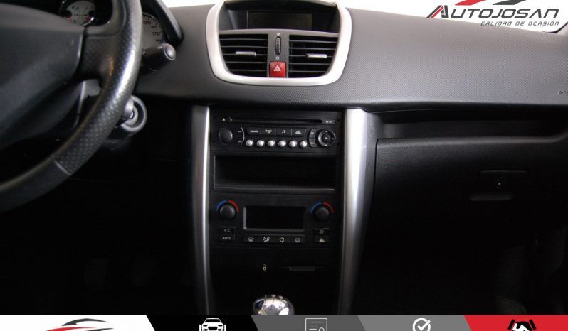 Peugeot 207 VTi 1.4i 16V lleno