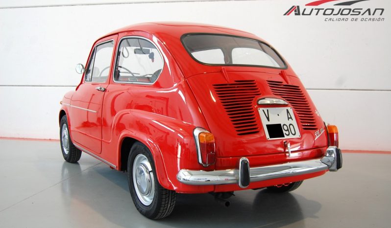 Seat 600 E restaurado lleno