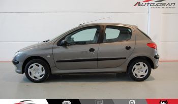 Peugeot 206 XT 1.4i Automático lleno