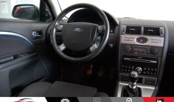 Ford Mondeo 2.0 TDCi Titanium lleno