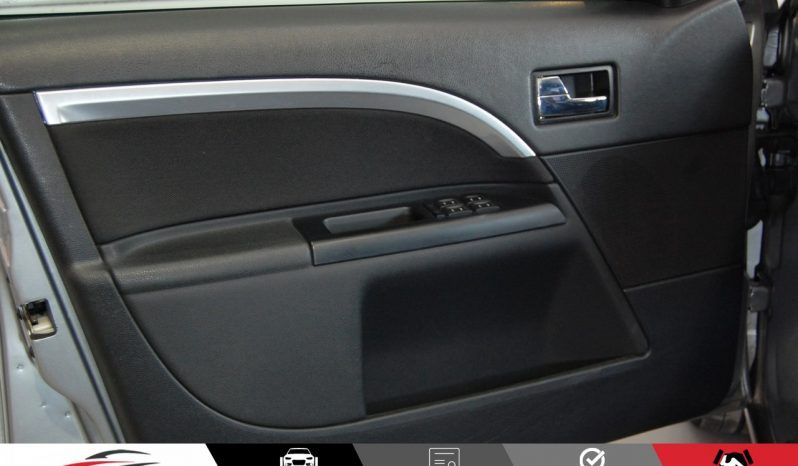 Ford Mondeo 2.0 TDCi Titanium lleno