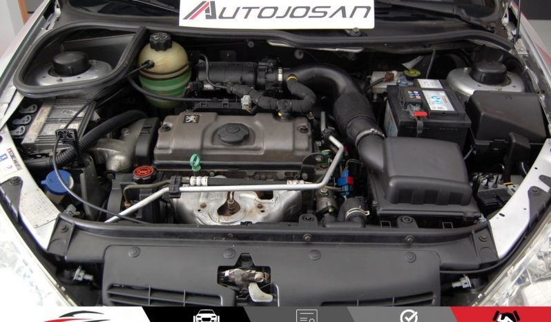 Peugeot 206 1.4i Look lleno