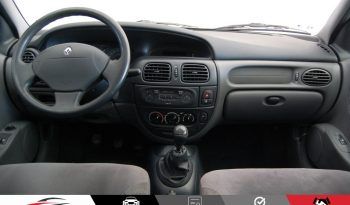 Renault Megane Classic 1.9 dTi lleno