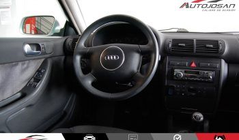 Audi A3 1.6i Attraction lleno