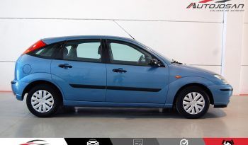 Ford Focus 1.6i 16v Trend lleno