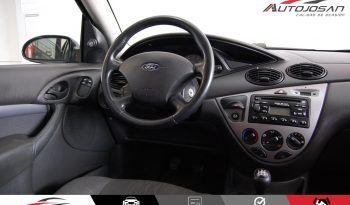 Ford Focus 1.6i 16v Trend lleno