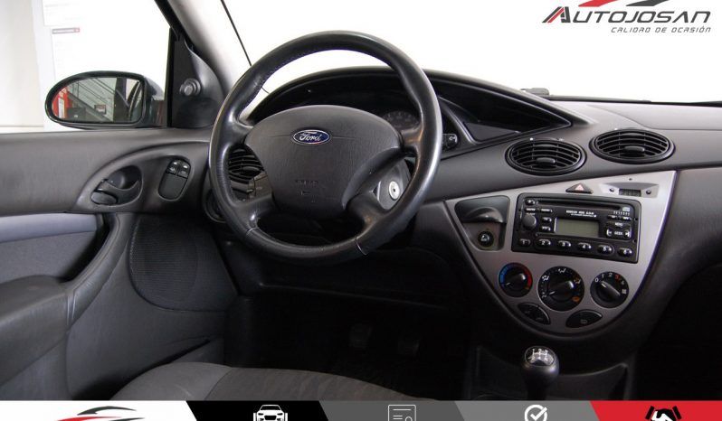 Ford Focus 1.6i 16v Trend lleno
