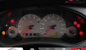 Ford Focus 1.6i 16v Trend lleno