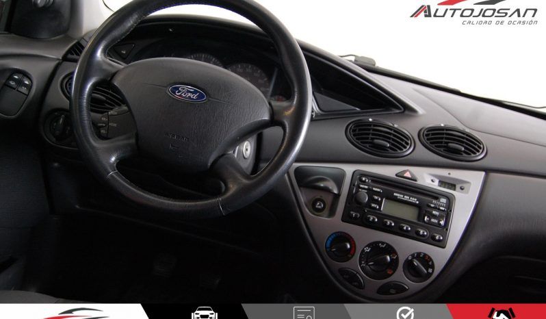 Ford Focus 1.6i 16v Trend lleno