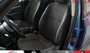Ford Focus 1.6i 16v Trend lleno