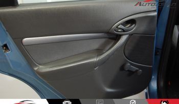 Ford Focus 1.6i 16v Trend lleno