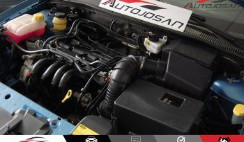 Ford Focus 1.6i 16v Trend lleno