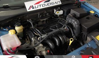 Ford Focus 1.6i 16v Trend lleno