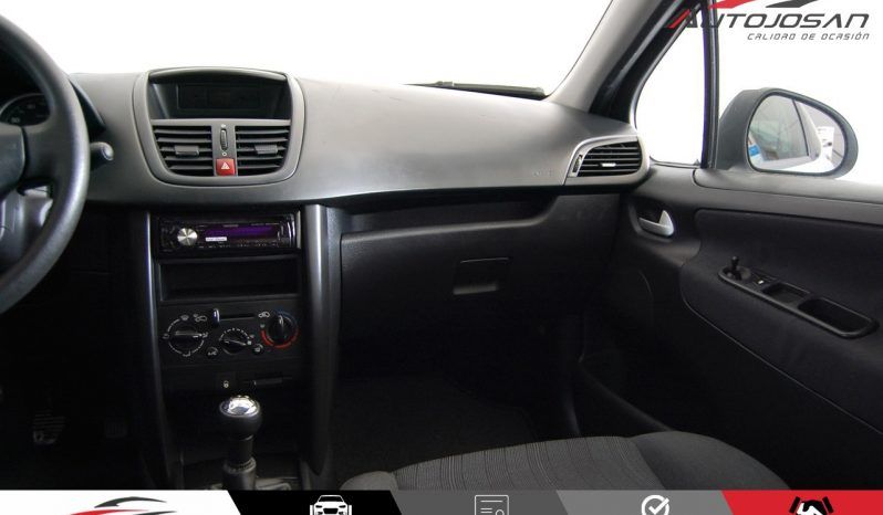 Peugeot 207 1.4i Urban lleno