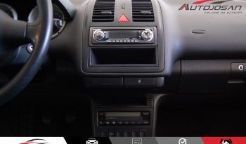 Volkswagen Polo 1.4i 16v lleno