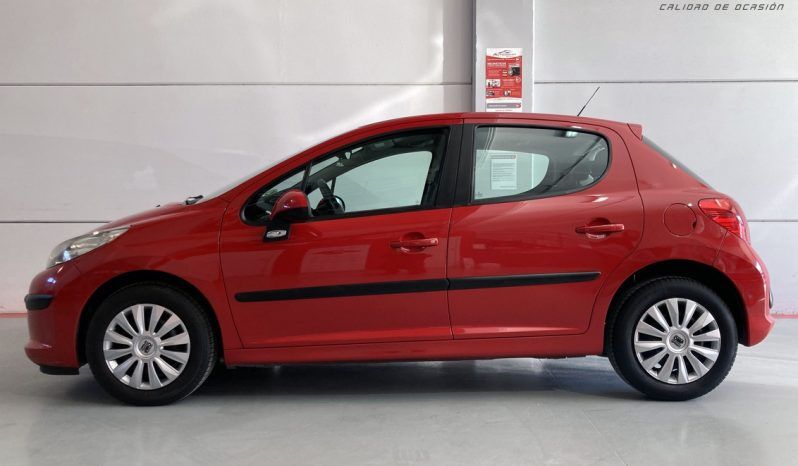 Peugeot 207 1.4i VTi 95CV lleno