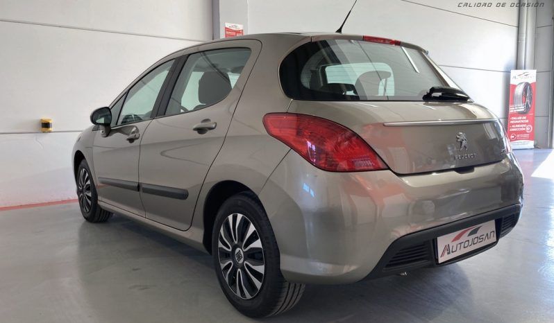 Peugeot 308 1.6 VTi lleno